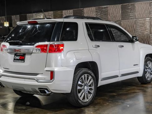 Used 2017 GMC Terrain Denali image 6