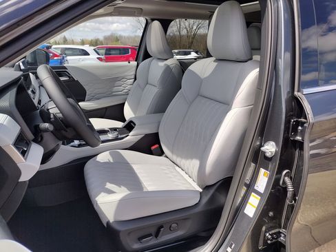 New 2026 Mitsubishi Outlander SEL AWD/4WD image 8