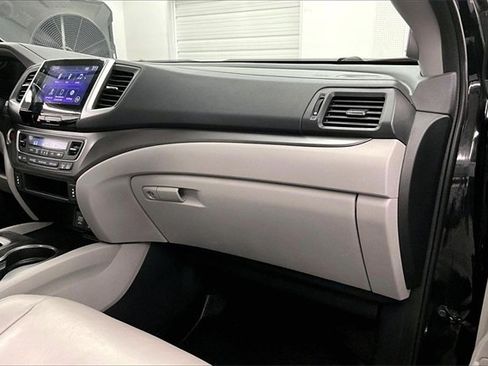 Used 2017 Honda Pilot EX-L image 16