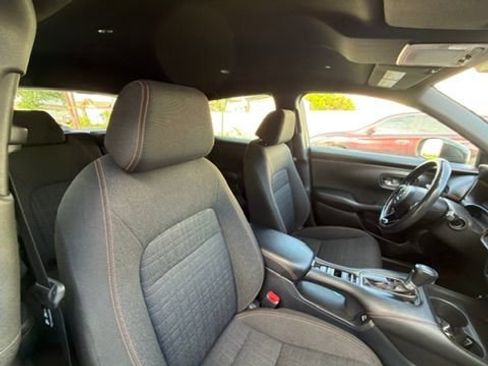 Used 2023 Honda HR-V Sport image 23