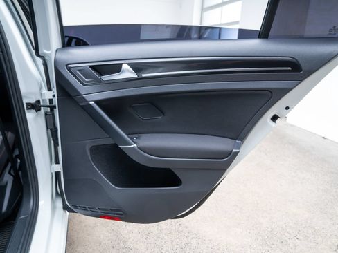 Used 2017 Volkswagen GTI S FWD image 21