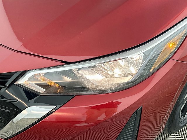 Used 2024 Nissan Sentra SV FWD image 31