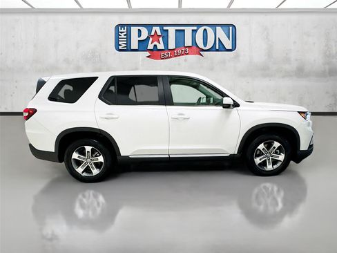 Used 2024 Honda Pilot EX-L image 8