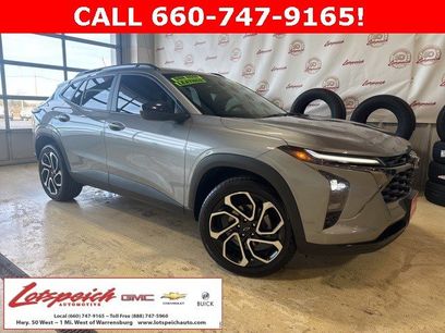 Certified 2025 Chevrolet Trax RS w/ Sunroof Package