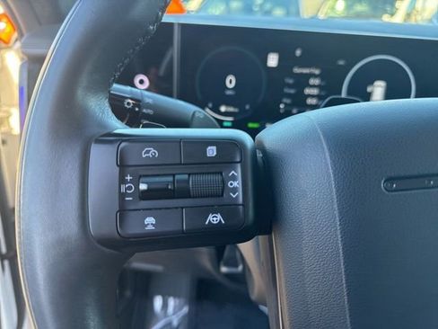 Used 2025 Hyundai Santa Fe Calligraphy image 24