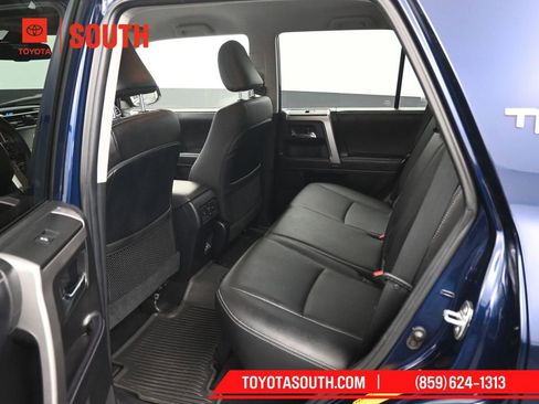 Used 2022 Toyota 4Runner TRD Sport w/ Technology Package image 10