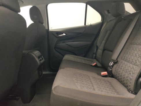 Used 2024 Chevrolet Equinox LT w/ Driver Convenience Package AWD/4WD image 18