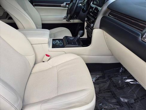 Certified 2023 Lexus GX 460 Premium w/ Premium Plus Package AWD/4WD image 19
