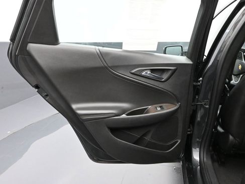 Used 2017 Chevrolet Malibu Premier w/ Premier Sun and Wheel Package image 35