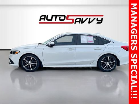 Used 2024 Honda Civic Touring image 4