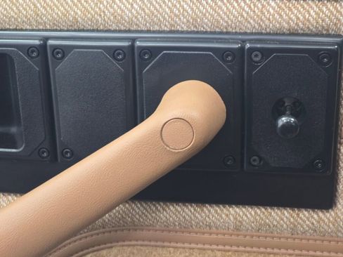 Used 1988 Chevrolet Camaro IROC-Z image 74