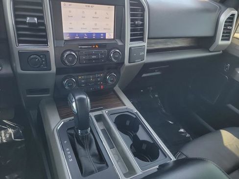 Used 2020 Ford F150 Lariat image 36