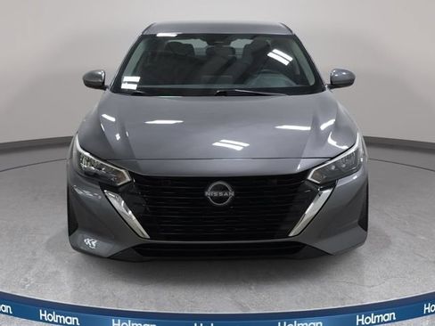 Used 2024 Nissan Sentra SV FWD image 3