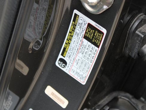 Used 2022 MAZDA CX-9 Signature image 32