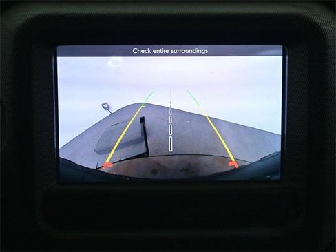 Used 2022 Jeep Wrangler Unlimited Sport image 28