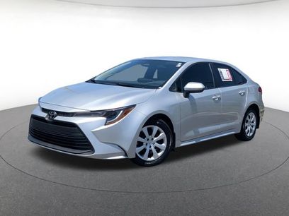Used 2025 Toyota Corolla LE