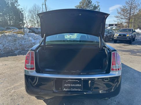 Used 2013 Chrysler 300 C w/ Beats Audio Group image 18