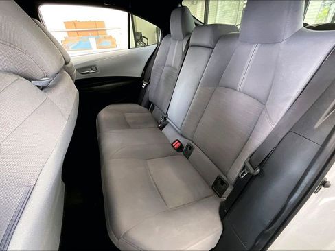 Used 2024 Toyota Corolla SE FWD image 19
