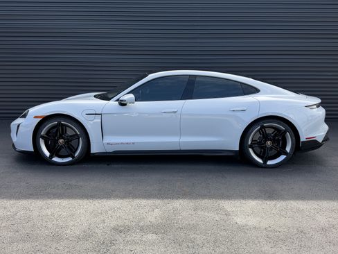Used 2020 Porsche Taycan Turbo S AWD/4WD image 2