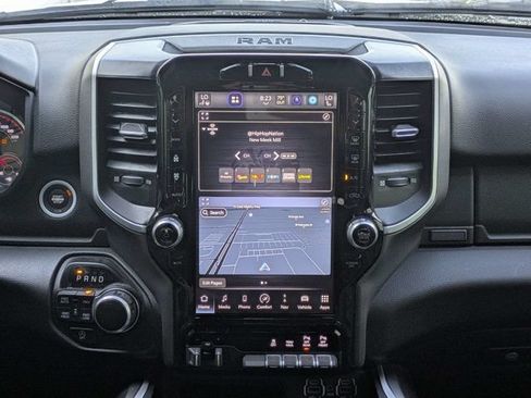 Used 2023 RAM 1500 Big Horn AWD/4WD image 18