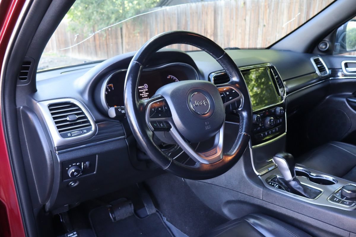 Used 2021 Jeep Grand Cherokee Limited AWD/4WD image 15