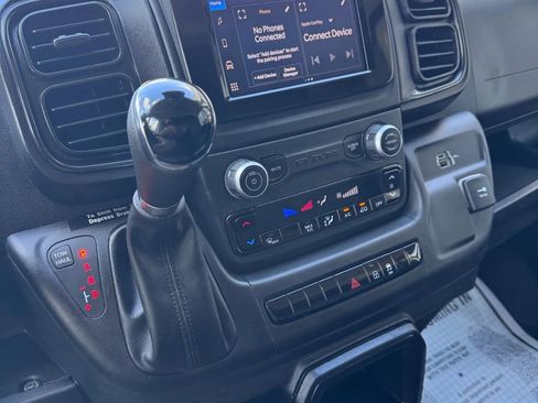 Used 2023 RAM ProMaster 2500 image 25