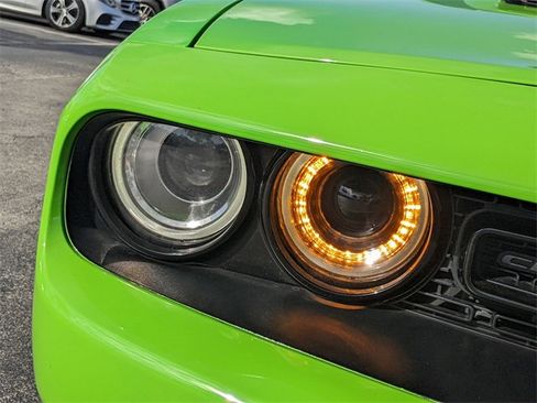 Certified 2017 Dodge Challenger SXT Plus image 8