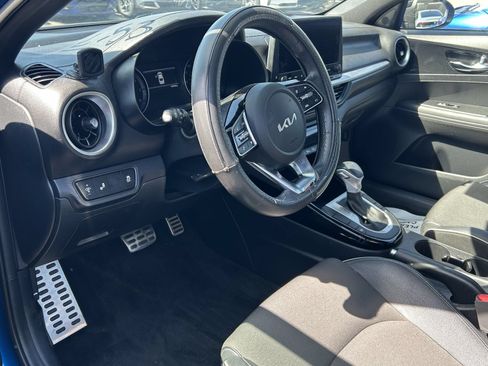 Used 2022 Kia Forte GT-Line FWD image 11