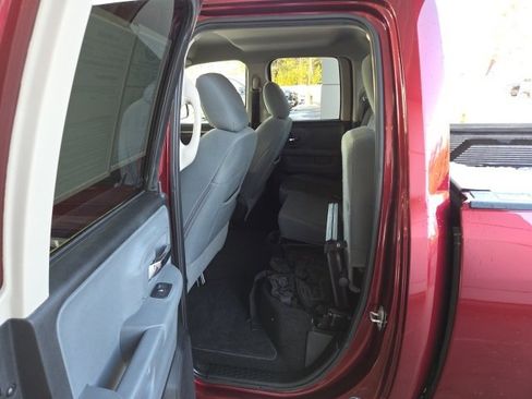 Used 2018 RAM 1500 Big Horn image 42