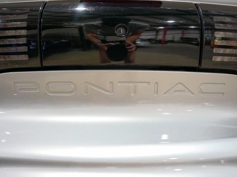 Used 1996 Pontiac Firebird Formula image 24