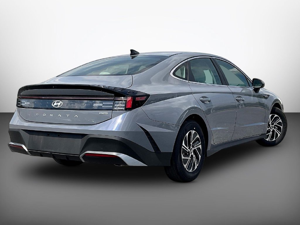 New 2026 Hyundai Sonata Blue FWD image 15