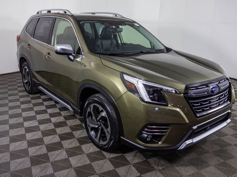Used 2023 Subaru Forester Touring w/ Popular Package #3 AWD/4WD image 16
