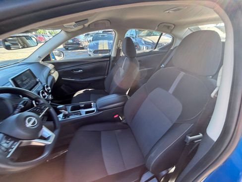 Used 2025 Nissan Sentra SV FWD image 26
