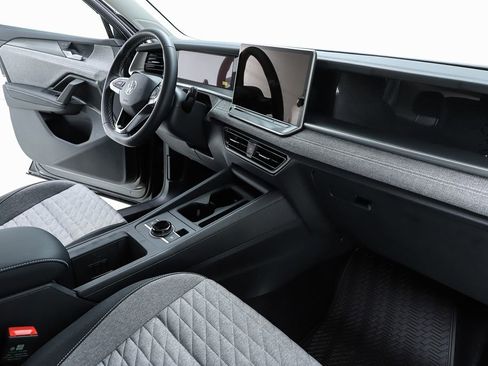 New 2026 Volkswagen Tiguan S FWD image 69