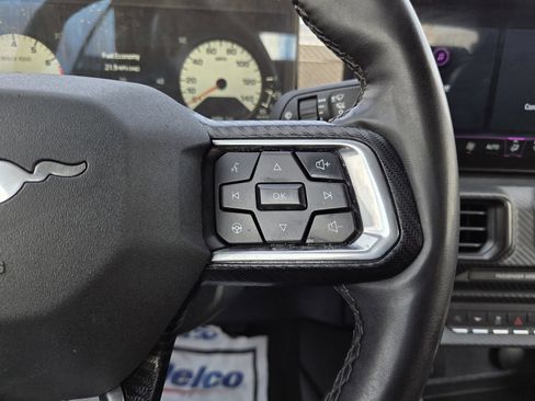 Used 2024 Ford Mustang Convertible RWD image 38