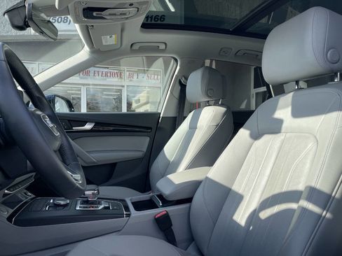 Used 2019 Audi Q5 2.0T Premium w/ Convenience Package image 20