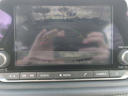 Certified 2024 Nissan Rogue SV w/ SV Premium Package image 37