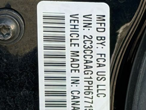 Used 2023 Chrysler 300 Touring w/ Sport Appearance Package image 34