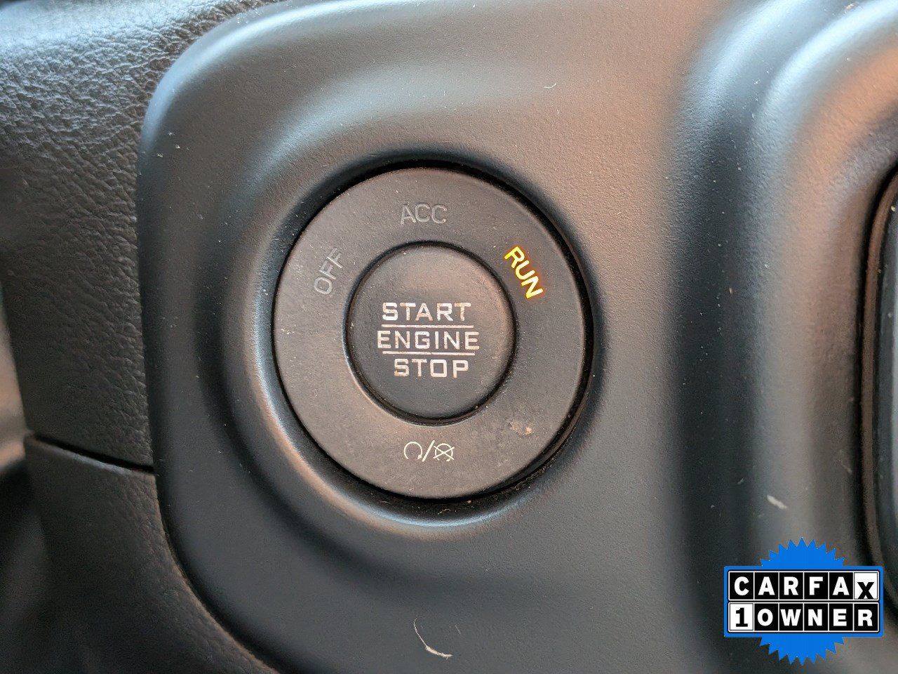 Used 2023 Jeep Wrangler Unlimited Sahara AWD/4WD image 29
