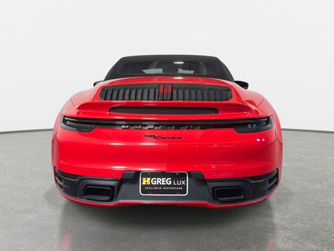 Used 2022 Porsche 911 Carrera RWD image 4