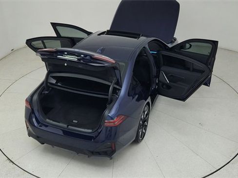 Used 2025 BMW i5 eDrive40i w/ M Sport Package image 84