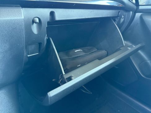 Used 2016 MAZDA MAZDA3 i Grand Touring FWD image 23