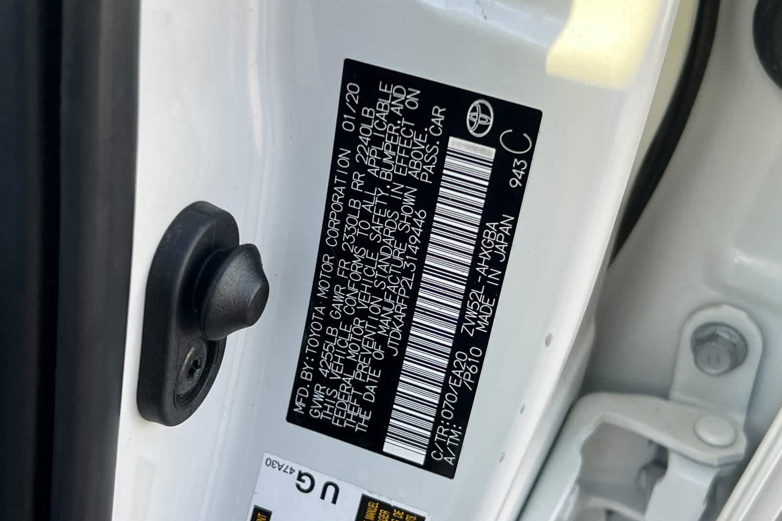 Used 2020 Toyota Prius Prime Limited w/ Carpet Mat Package FWD image 26