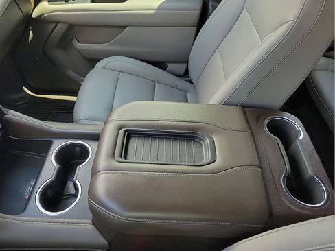 Used 2021 Chevrolet Tahoe LT w/ Rear Media and Nav Package RWD image 20