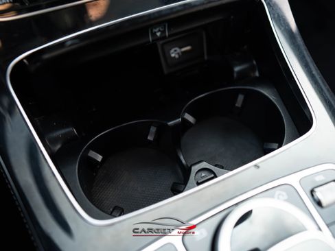 Used 2017 Mercedes-Benz E 300 4MATIC w/ Premium 2 Package image 32