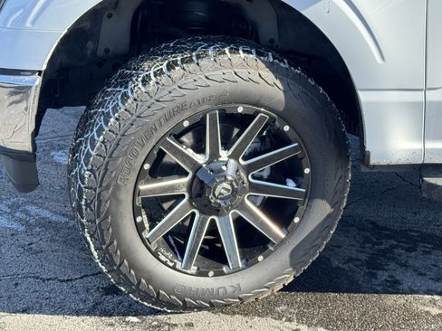 Used 2022 Ford F150 XLT w/ Equipment Group 301A Mid image 39