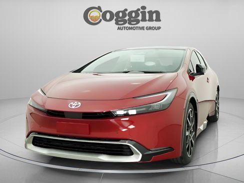 New 2026 Toyota Prius Plug-In Hybrid image 31