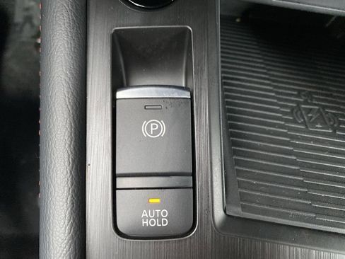 New 2026 Nissan Kicks SR w/ Cold Weather Package image 25