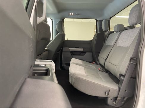 Used 2025 Ford F250 XLT image 13