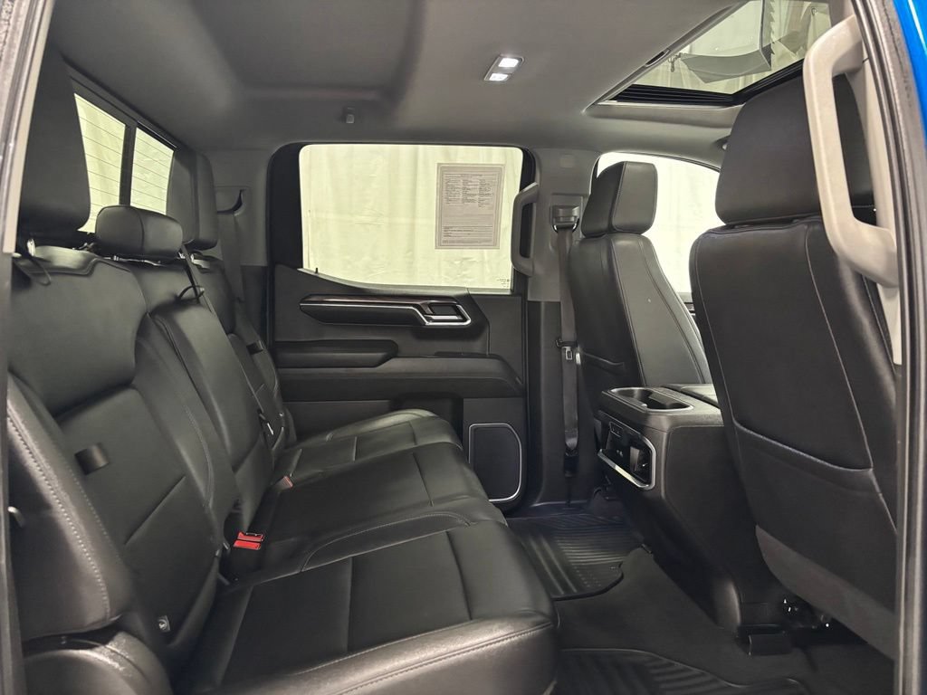 Used 2023 Chevrolet Silverado 1500 LTZ w/ LTZ Premium Package AWD/4WD image 51